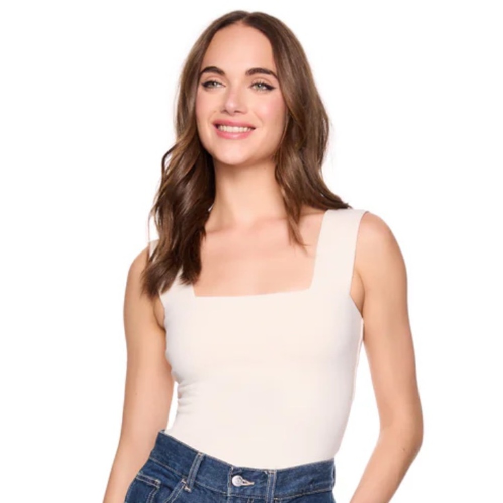 NEW- Susana Monaco Essential Wide Strap Tank Top in Blanched Almond